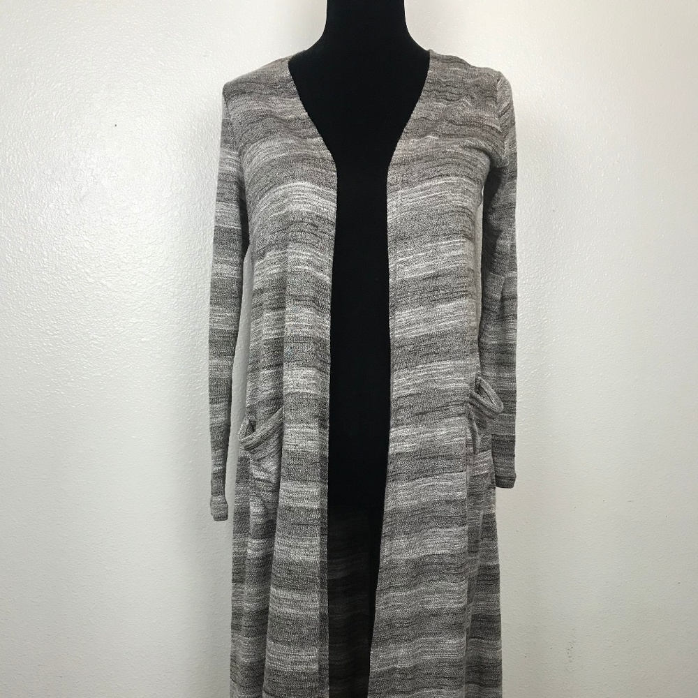 LuLaRoe Sarah Soft Beautiful Striped Duster - Picture 2 of 7